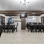 Hotell маріна