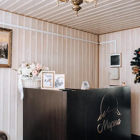 маріна Hotel Dragobrat