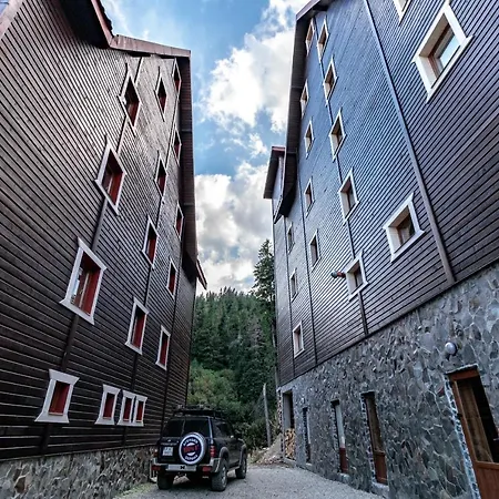 Hotel маріна *