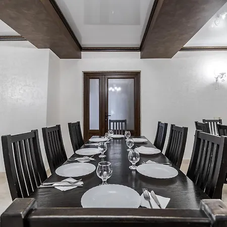 маріна Hotel Dragobrat